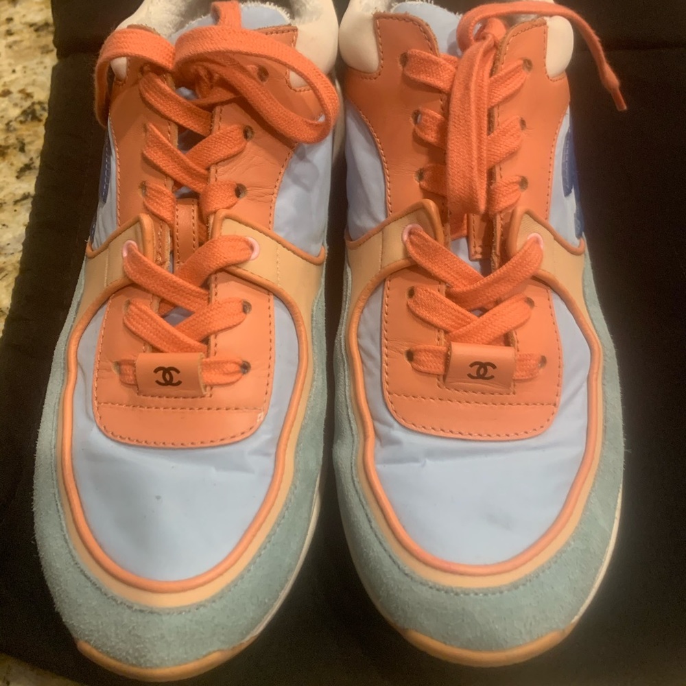 Chanel Sneakers. - Picture 4 of 6